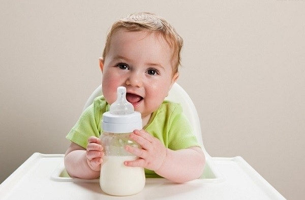 Một vài lưu ý khi thay bình sữa cho bé