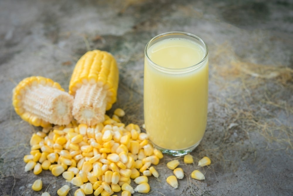 Một số lưu ý trước khi cho bé uống sữa ngô