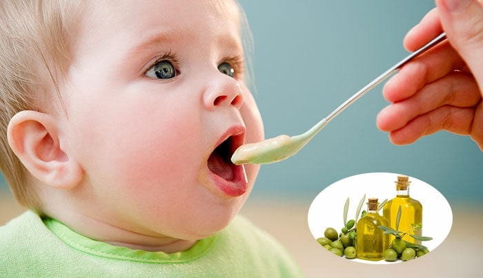 Nên bổ sung nguồn chất béo từ dầu ăn cho bé yêu ăn dặm