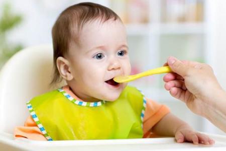 Thực Đơn Ăn Dặm Cho Bé 8 Tháng Tuổi Đầy Đủ Dinh Dưỡng